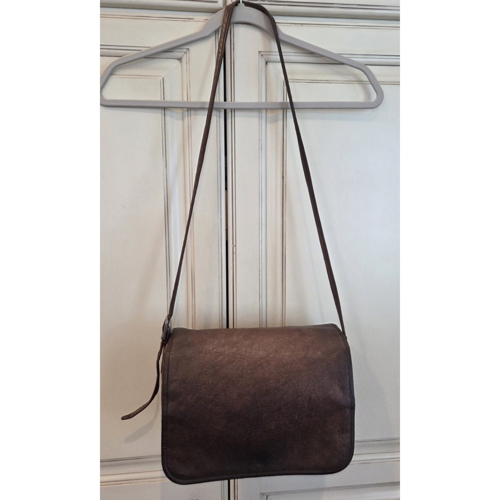 Vtg Wilsons Leather Purse Brown Crossbody Flap Closure Aged Rugged Rustic